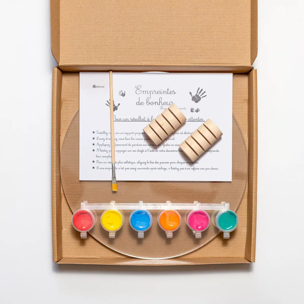 LouYou-peps-empreintes-mains-4-personnes-bois-rond-Packaging-1