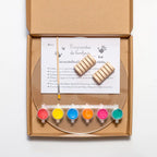 LouYou-peps-empreintes-mains-5-personnes-bois-rond-Packaging-1 peps