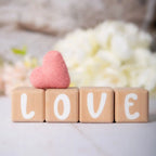 Louyou ALPHACUBES kit de 4 cubes noir blanc et gris avec stickers